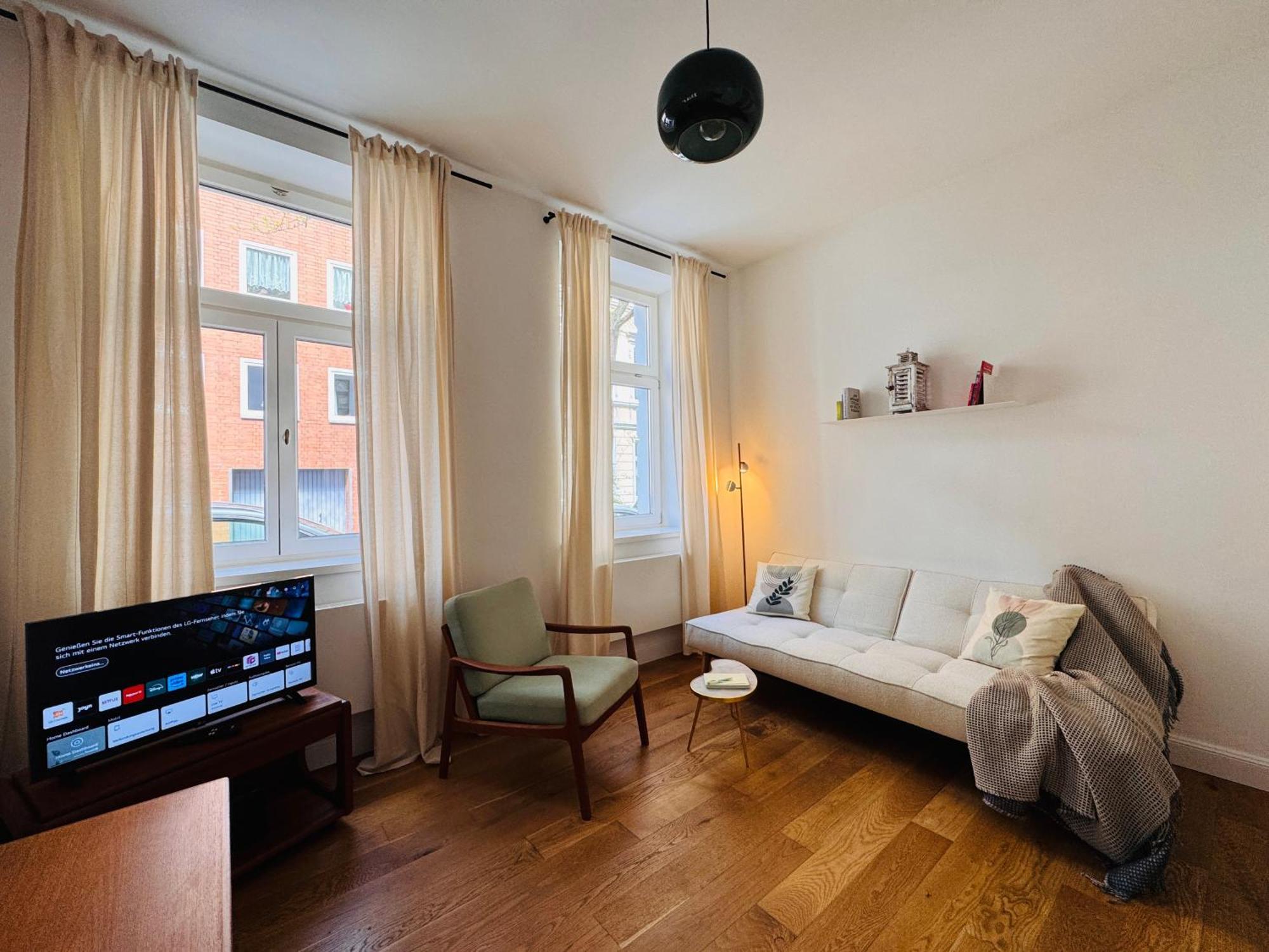 Apartment Charmantes 2-zimmer Altbau In Nippes Köln